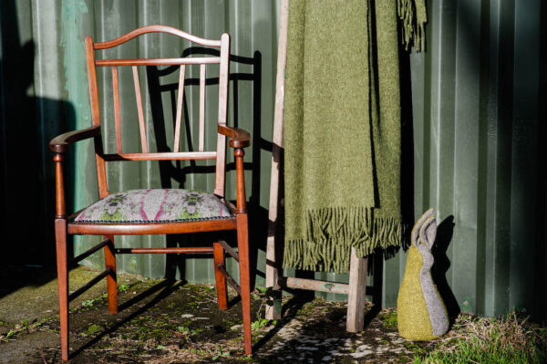 Elegant Wooden Dining Chair - Image 2